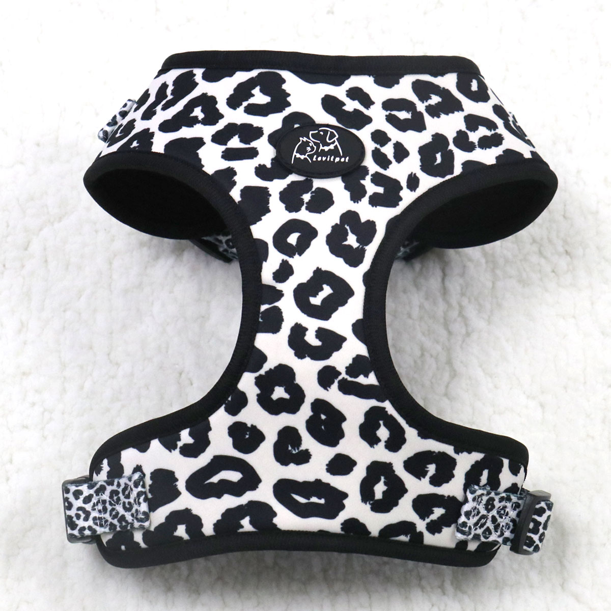 Arnés para perro ajustable de leopardo negro